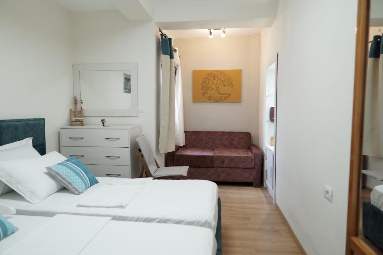Luka'S Apartment Саранда Экстерьер фото